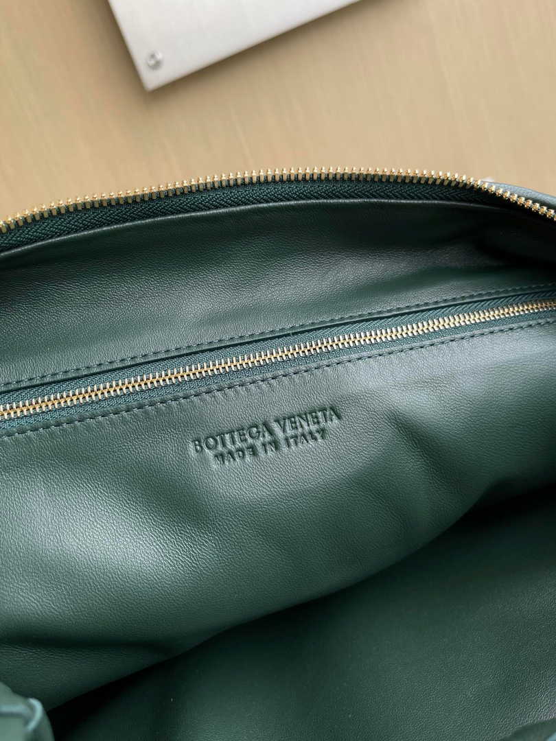 Bottega Veneta Small Jodie Bag 600261 Calfskin Green