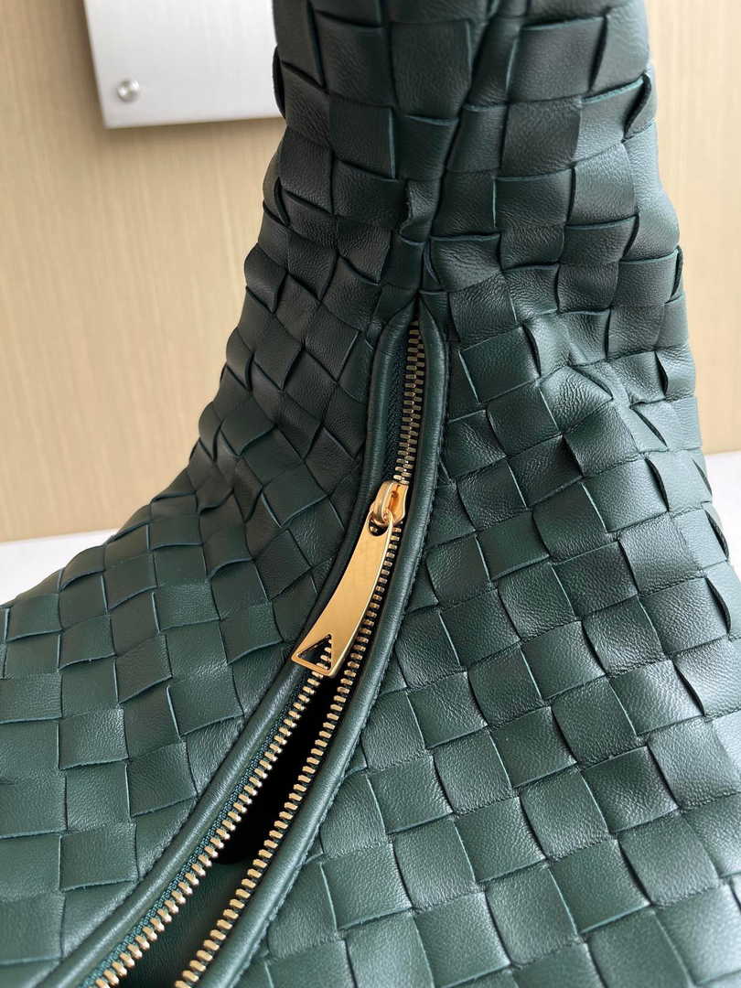 Bottega Veneta Small Jodie Bag 600261 Calfskin Green