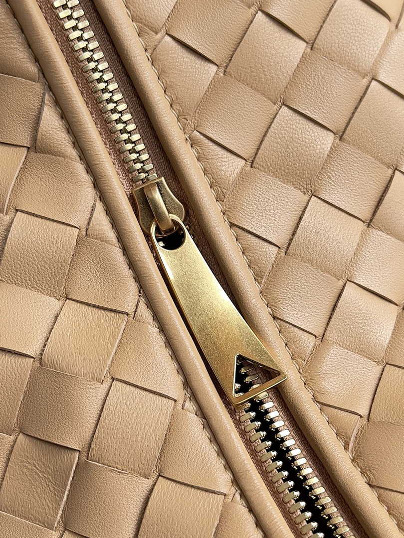 Bottega Veneta Small Jodie Bag 600261 Calfskin Dark Beige