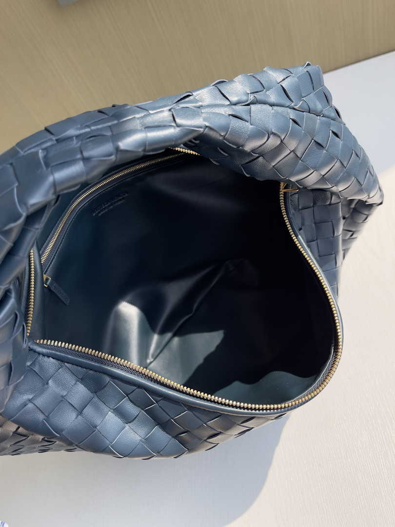 Bottega Veneta Small Jodie Bag 600261 Calfskin Navy Blue