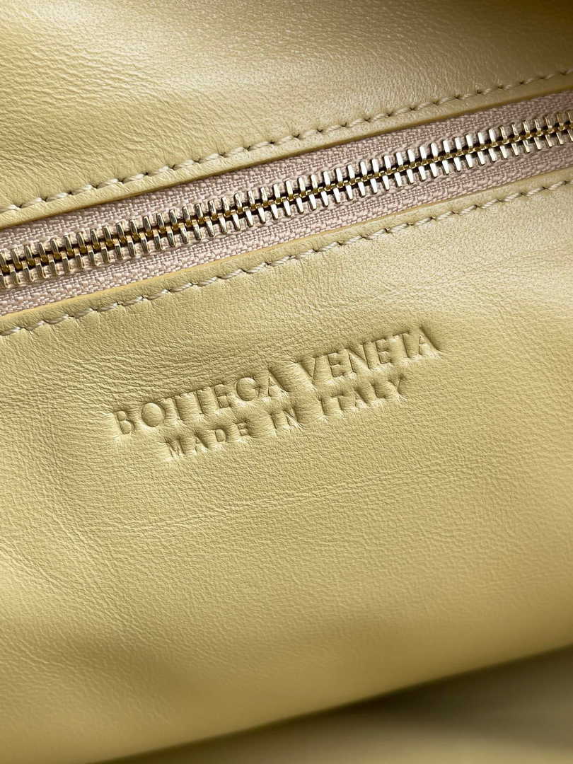 Bottega Veneta Small Jodie Bag 600261 Calfskin Yellow
