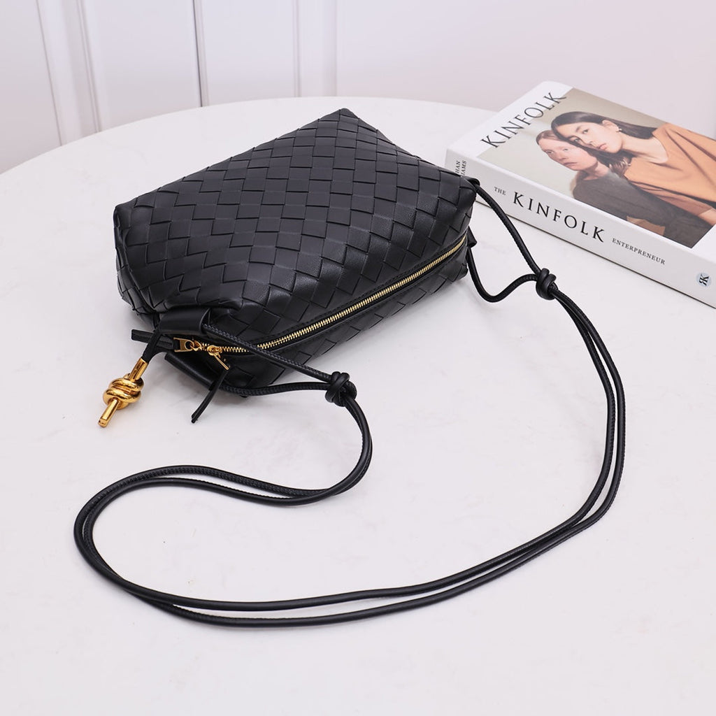 Bottega Veneta Small Loop Camera Bag 723548 Black leather