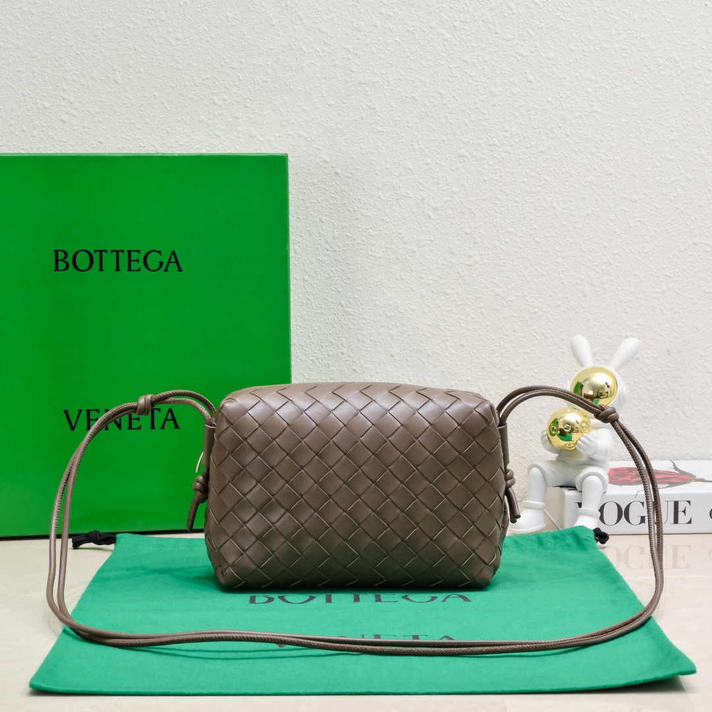 Bottega Veneta Small Loop Camera Bag 723548 Brown Intrecciato leather