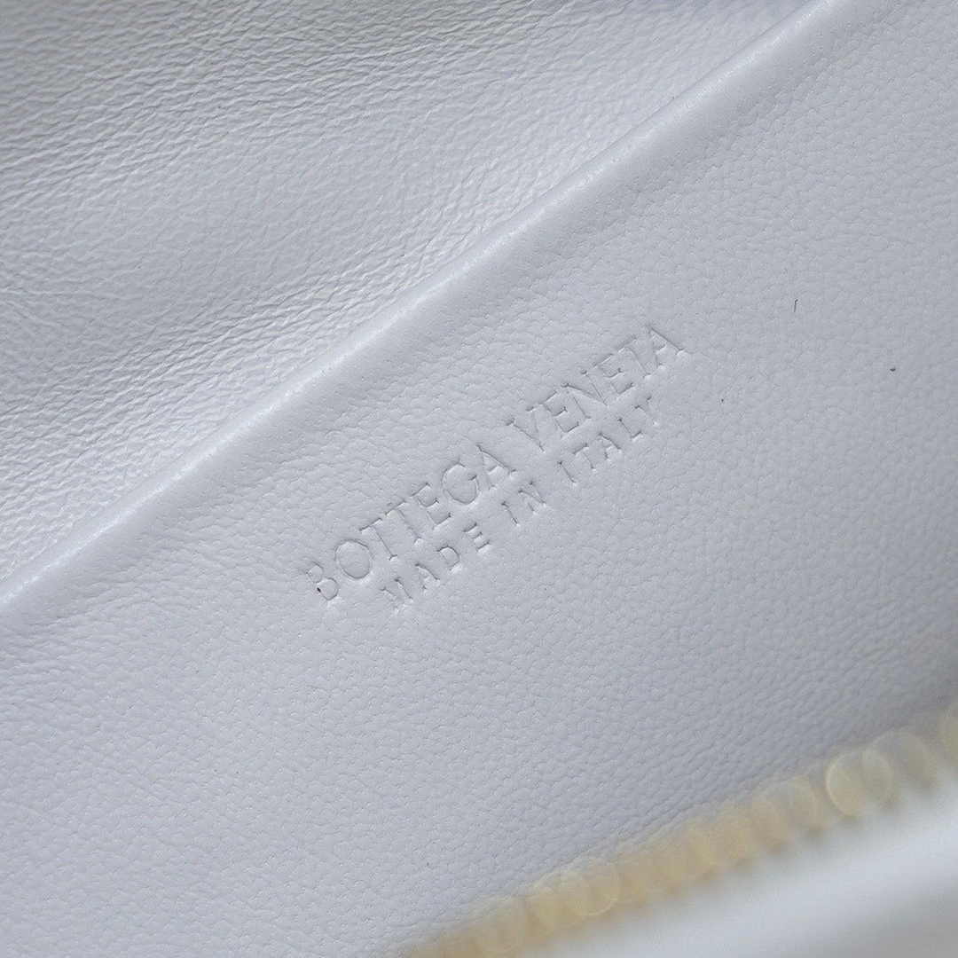 Bottega Veneta Small Loop Camera Bag 723548 White Intrecciato leather