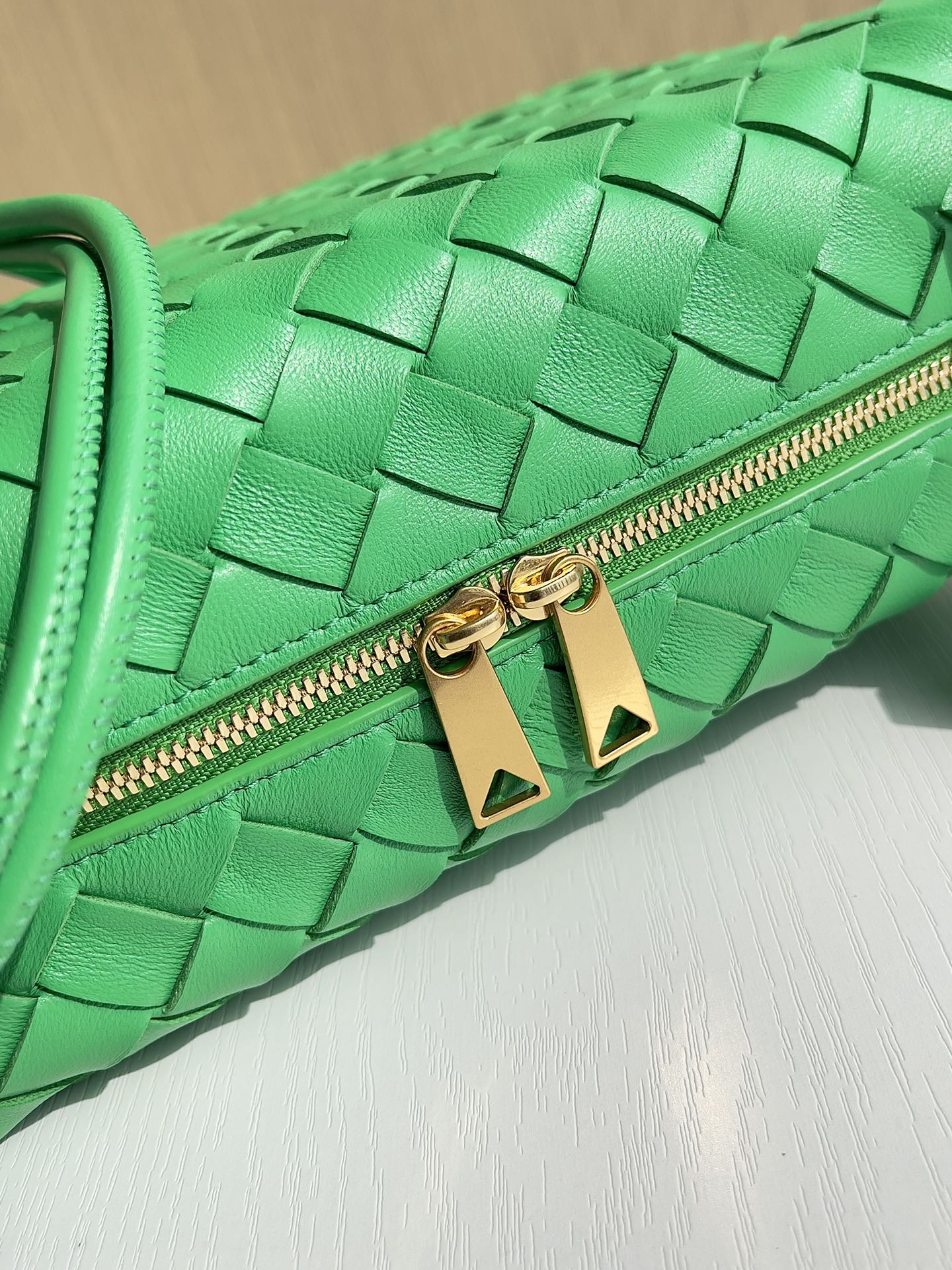 Bottega Veneta Small Loop Camera Bag 680255 Lambskin Green