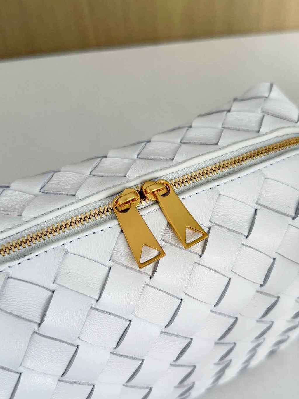 Bottega Veneta Small Loop Camera Bag 680255 Lambskin White