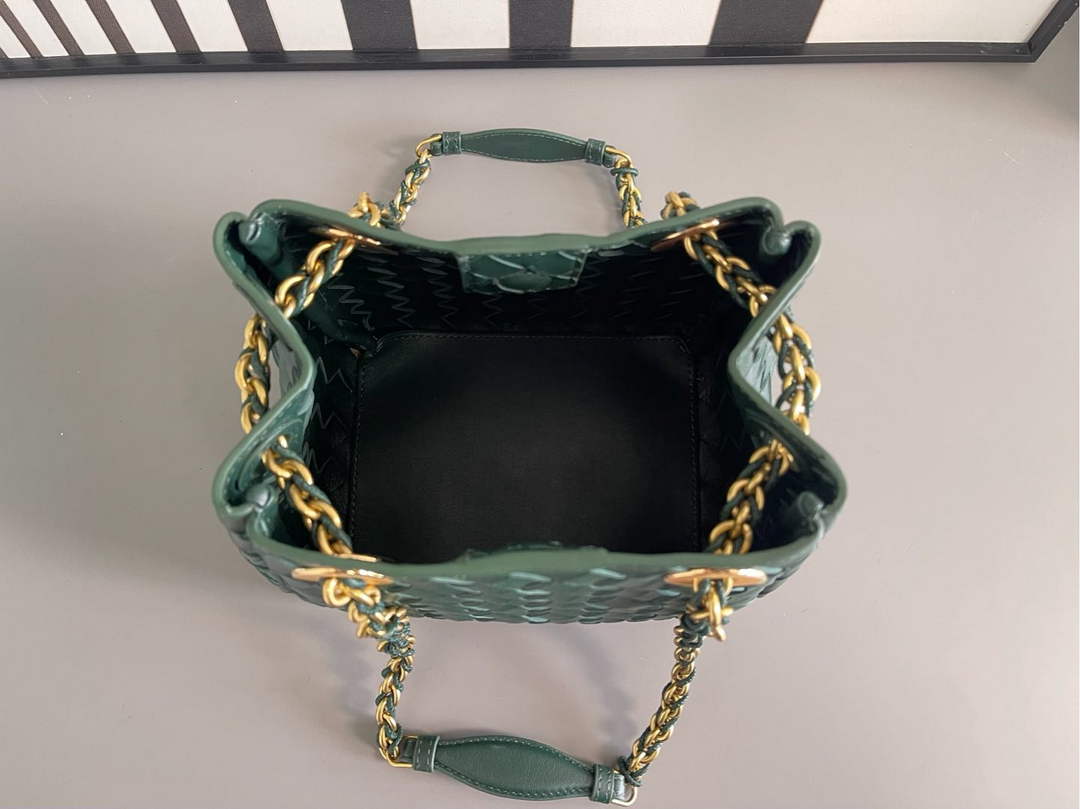 Bottega Veneta Small Parachute Chain Bag 817175 Lambskin Green