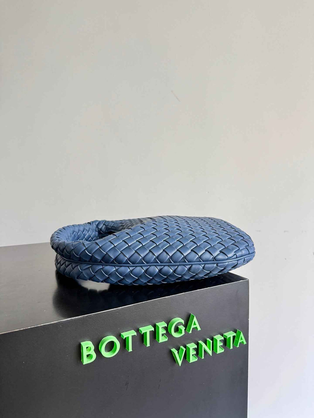 Bottega Veneta Small Veneta Bag 856736 in Blue