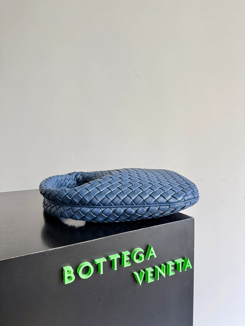 Bottega Veneta Small Veneta Bag 856736 in Blue