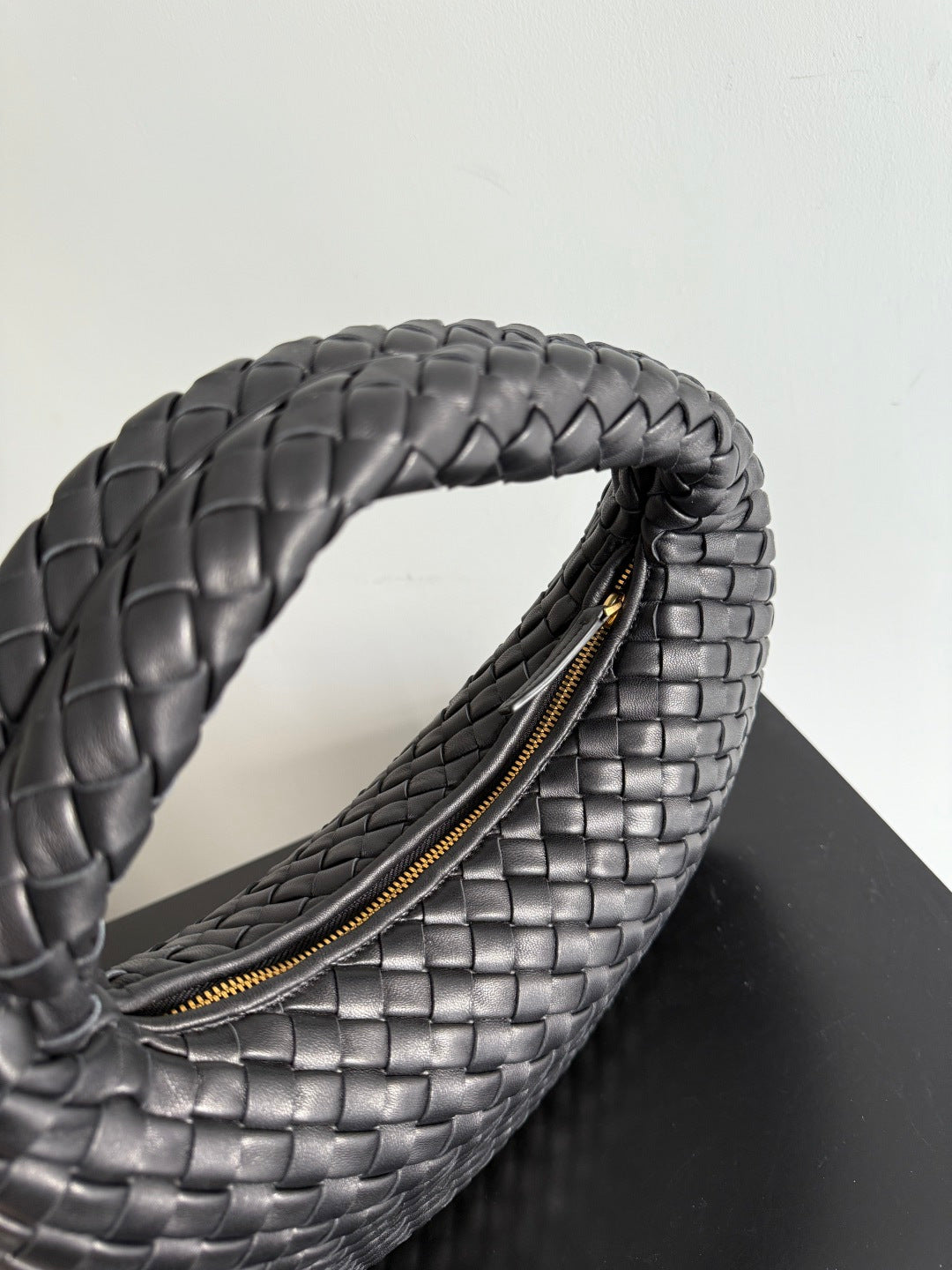 Bottega Veneta Small Veneta Bag 856736 in Black