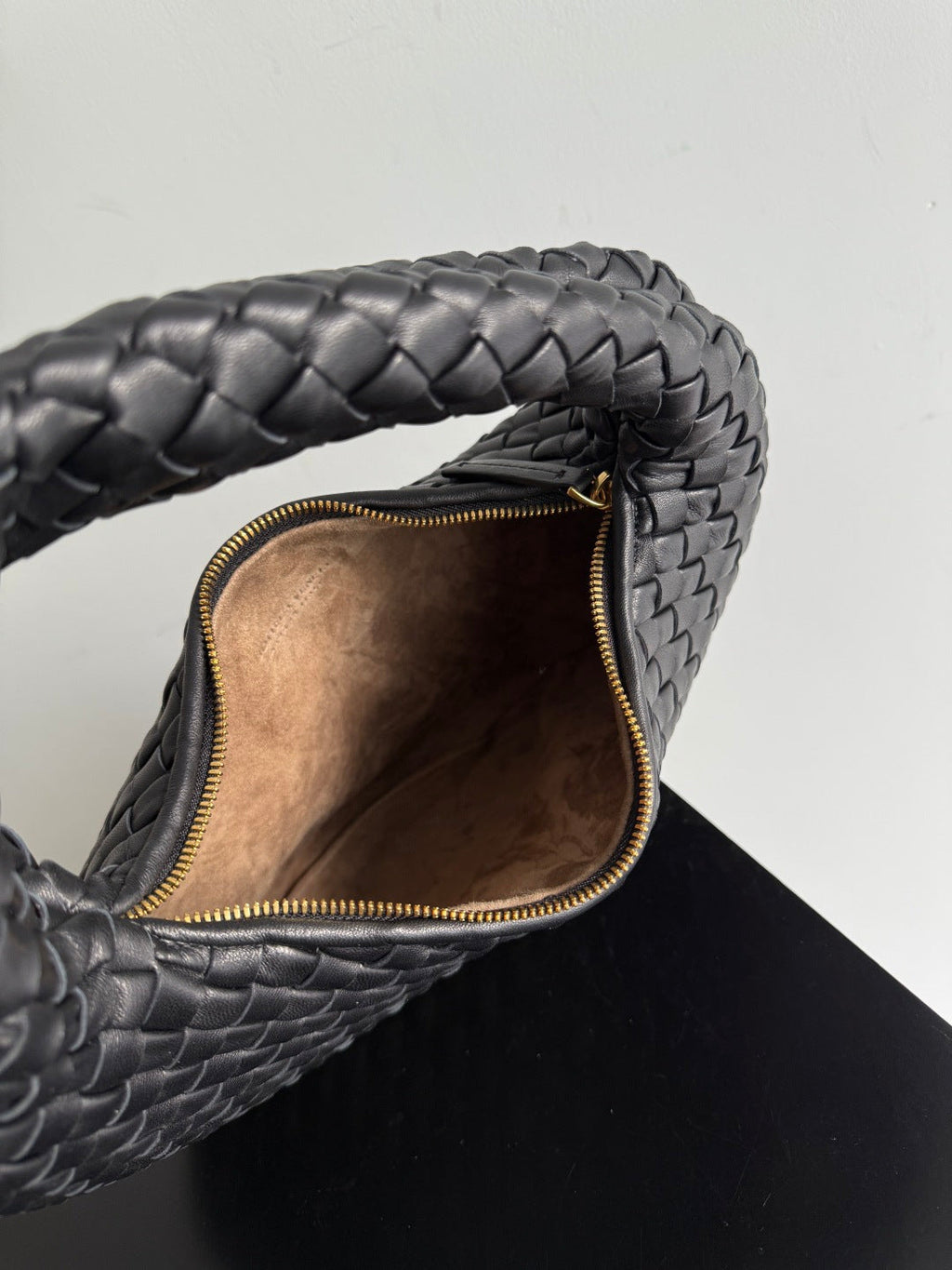 Bottega Veneta Small Veneta Bag 856736 in Black