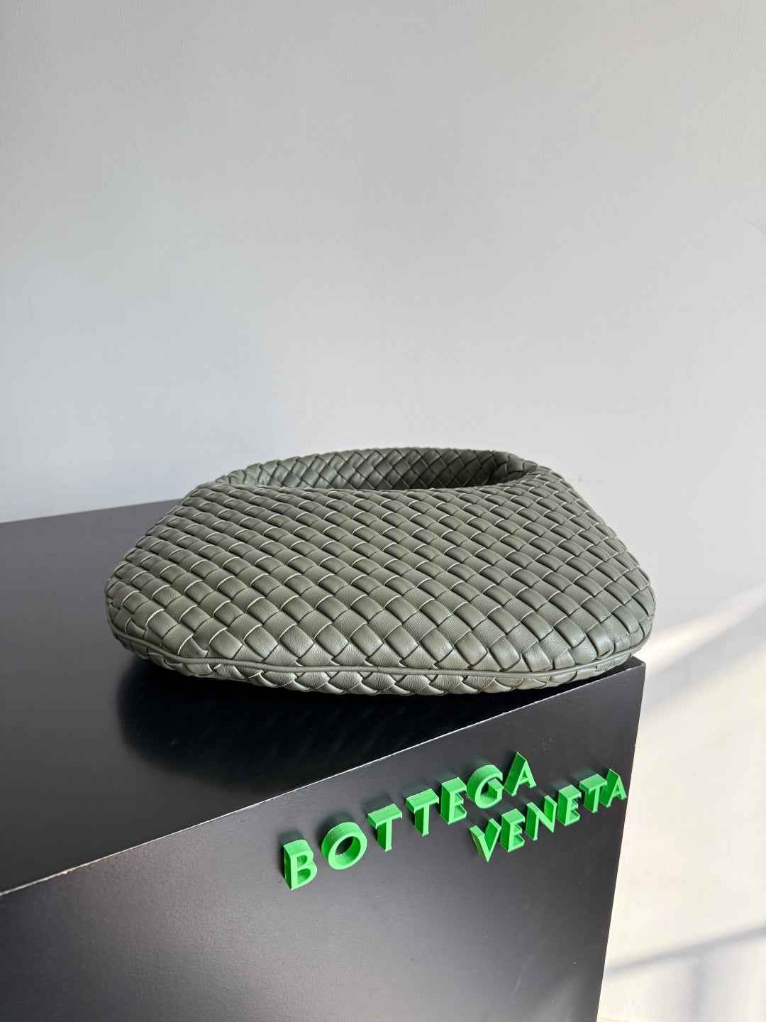 Bottega Veneta Small Veneta Bag 856736 in Green