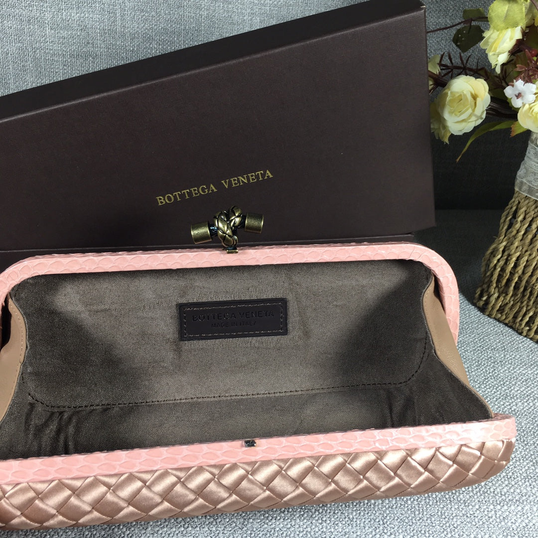 Bottega Veneta Stretch Box Knot 754783 Light Pink