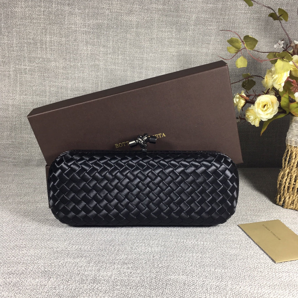 Bottega Veneta Stretch Box Knot 754783 Black