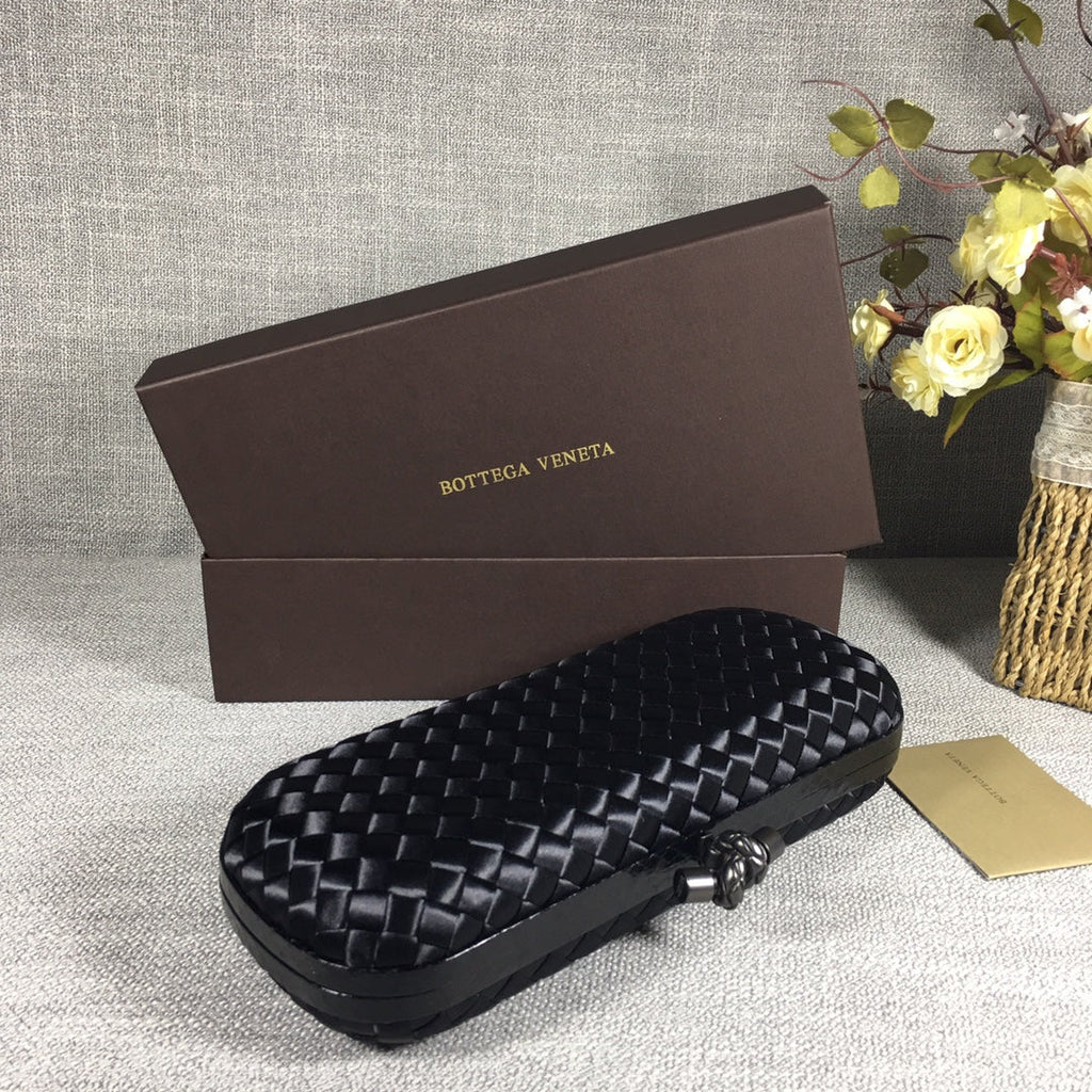 Bottega Veneta Stretch Box Knot 754783 Black
