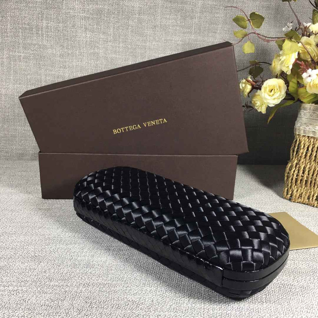 Bottega Veneta Stretch Box Knot 754783 Black
