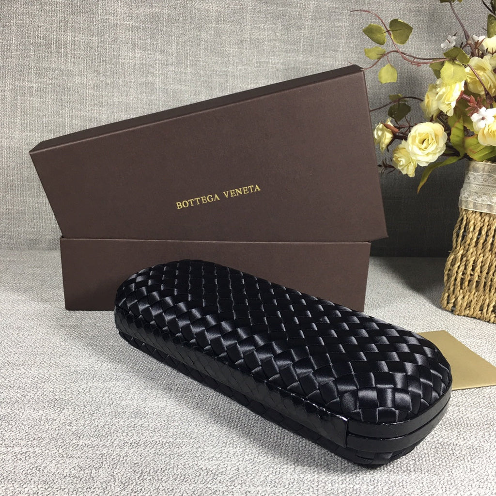 Bottega Veneta Stretch Box Knot 754783 Black