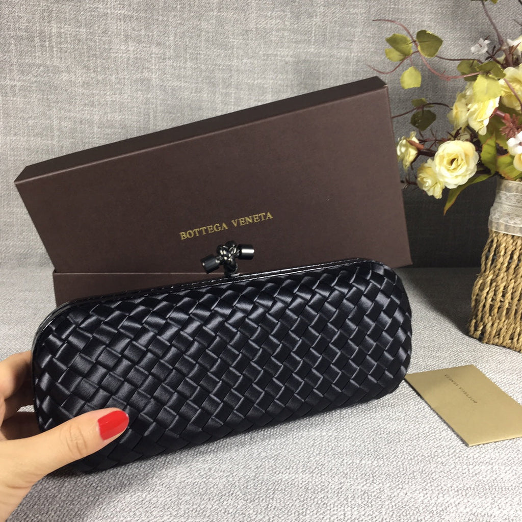 Bottega Veneta Stretch Box Knot 754783 Black
