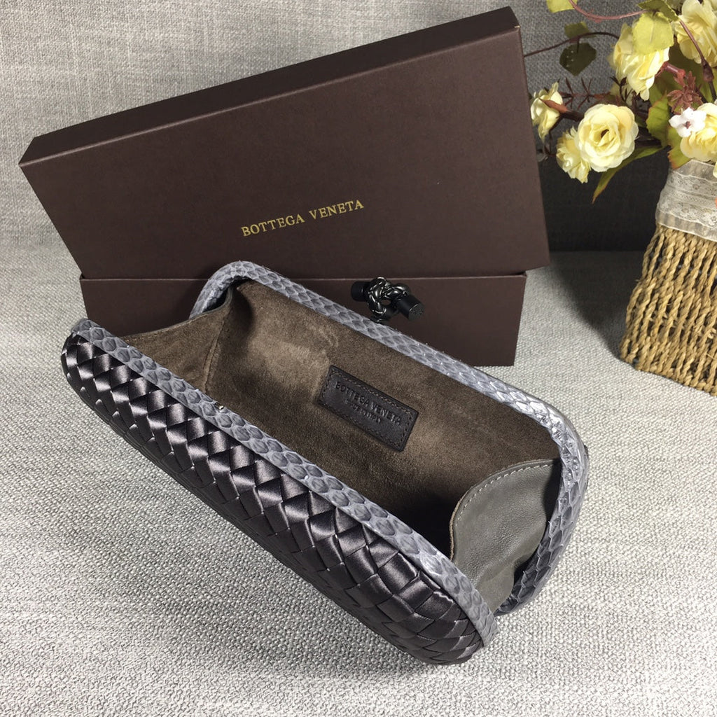Bottega Veneta Stretch Box Knot 754783 Silver Gray