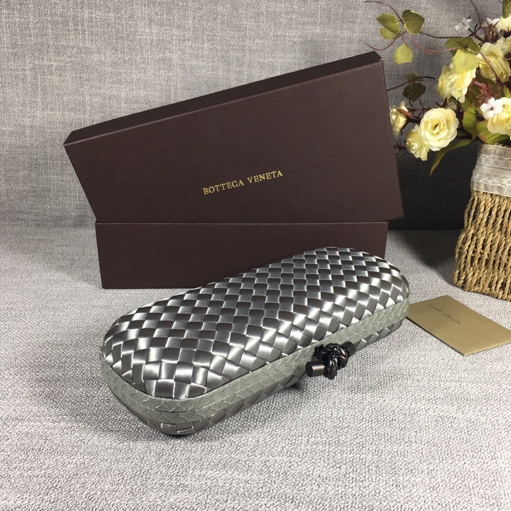 Bottega Veneta Stretch Box Knot 754783 Silver