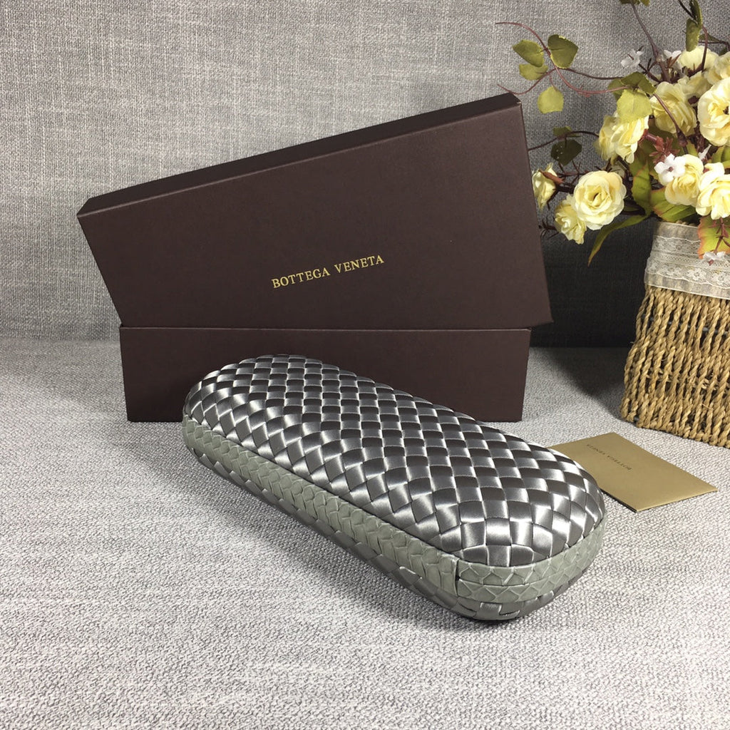 Bottega Veneta Stretch Box Knot 754783 Silver