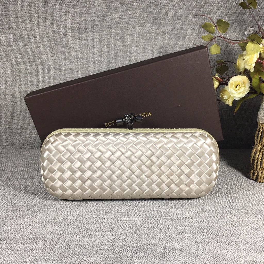 Bottega Veneta Stretch Box Knot 754783 Beige