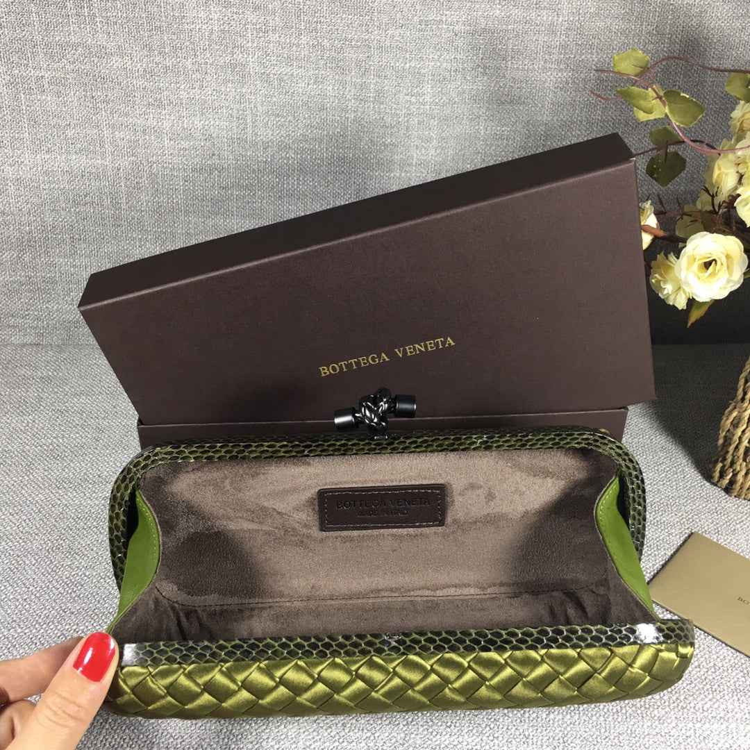 Bottega Veneta Stretch Box Knot 754783 Green