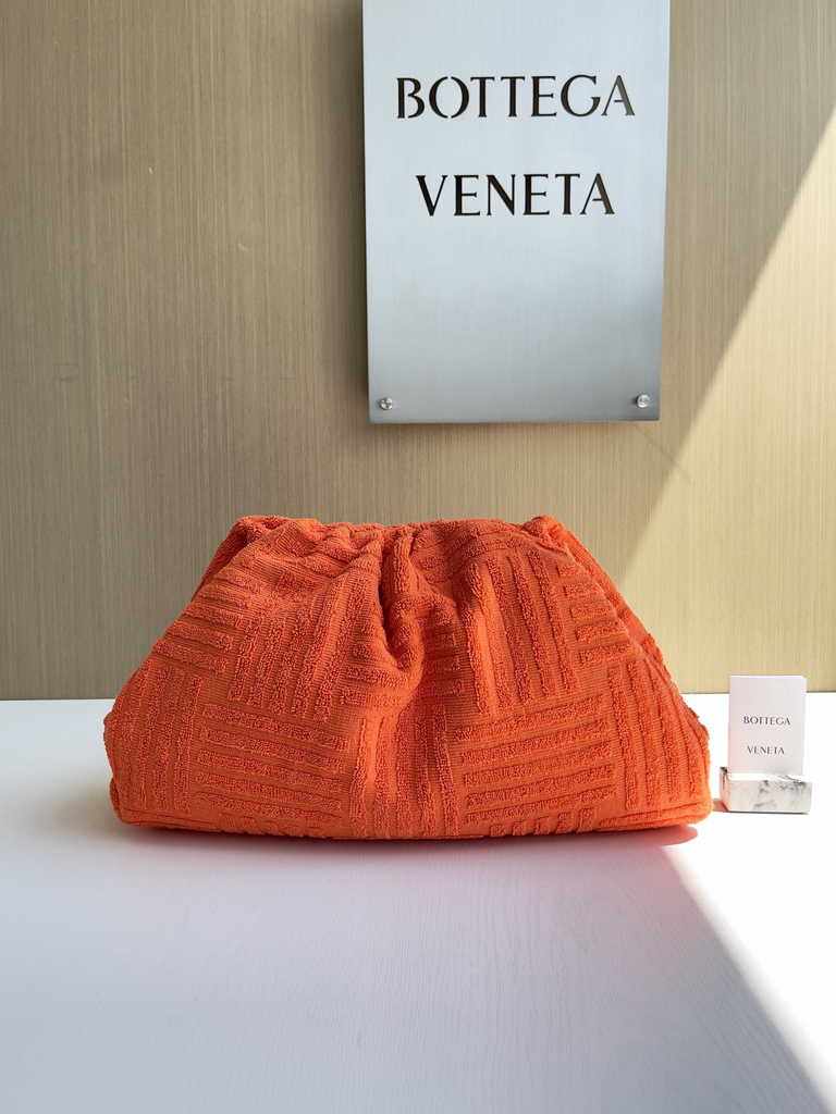 Bottega Veneta clutch 576227 Nylon Orange