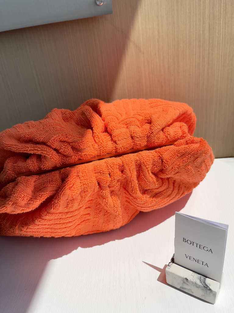 Bottega Veneta clutch 576227 Nylon Orange