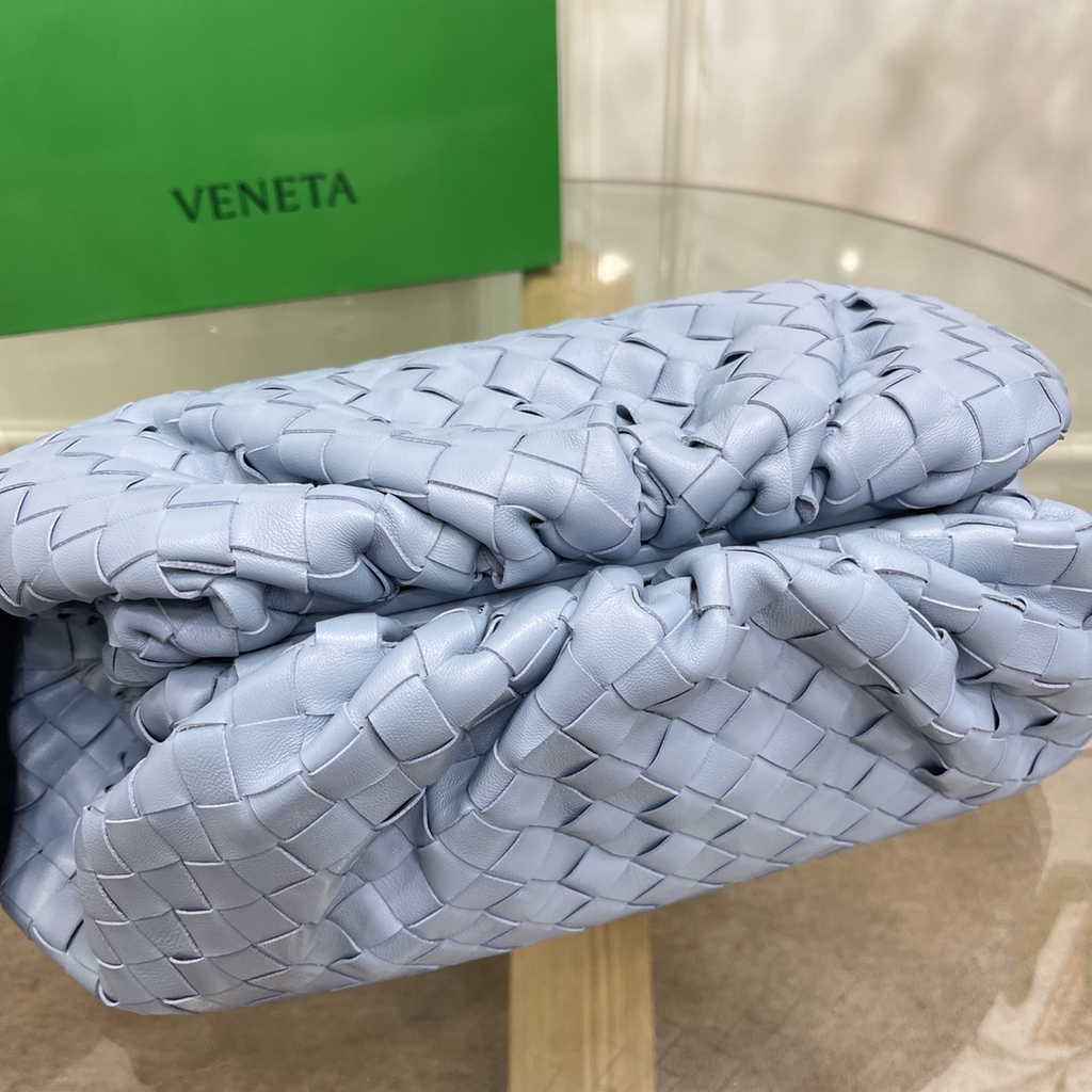 Bottega Veneta Teen Pouch 576175 Light Blue