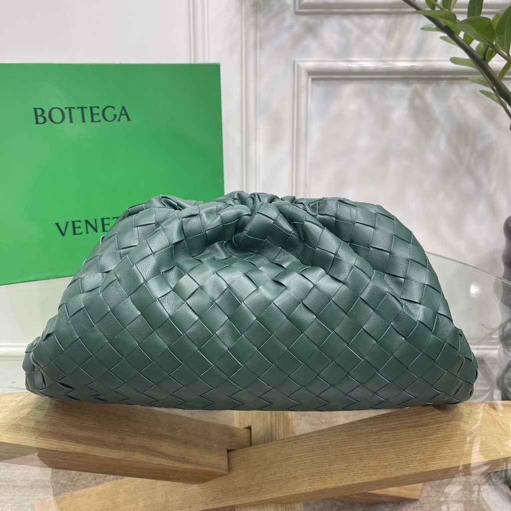 Bottega Veneta Teen Pouch 576175 Dark Green Leather