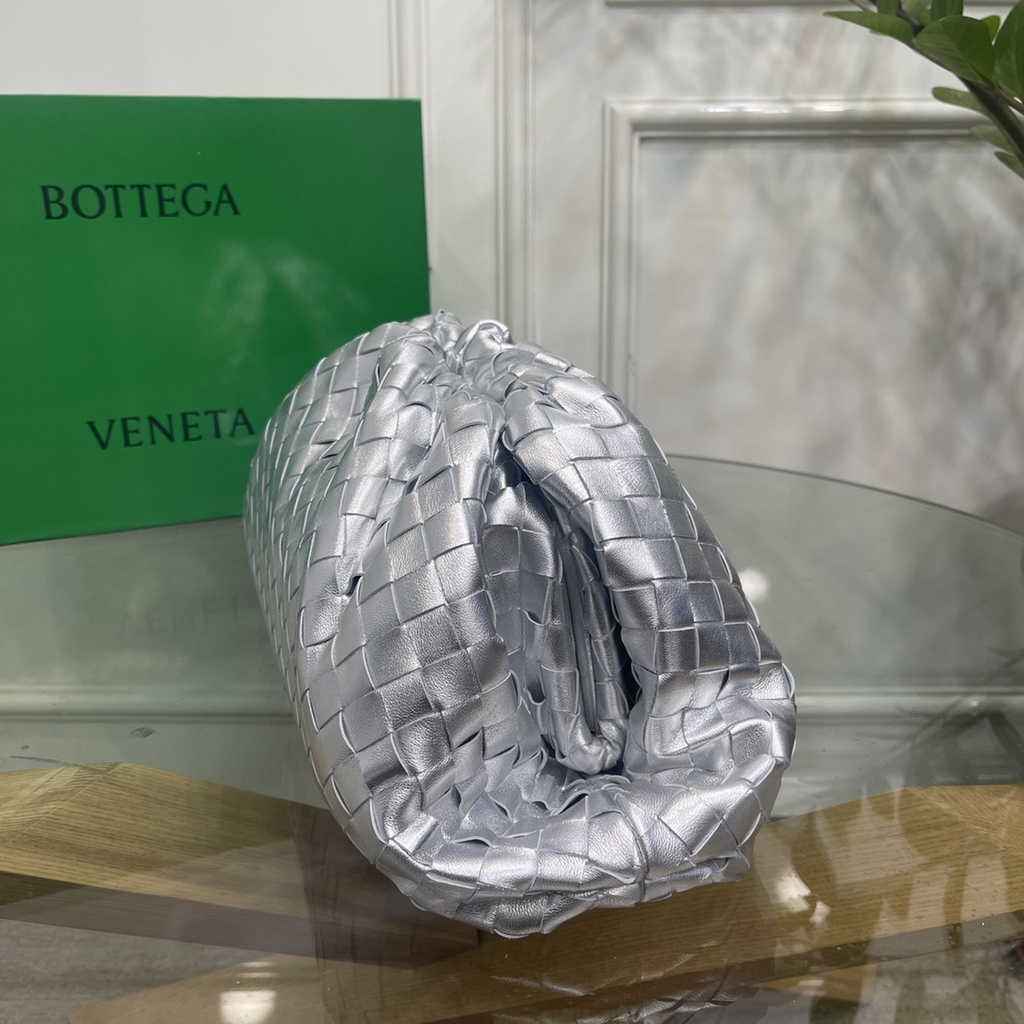 Bottega Veneta Teen Pouch 576175 Silver