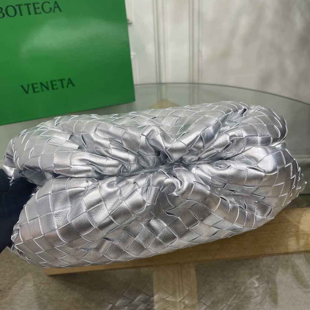 Bottega Veneta Teen Pouch 576175 Silver
