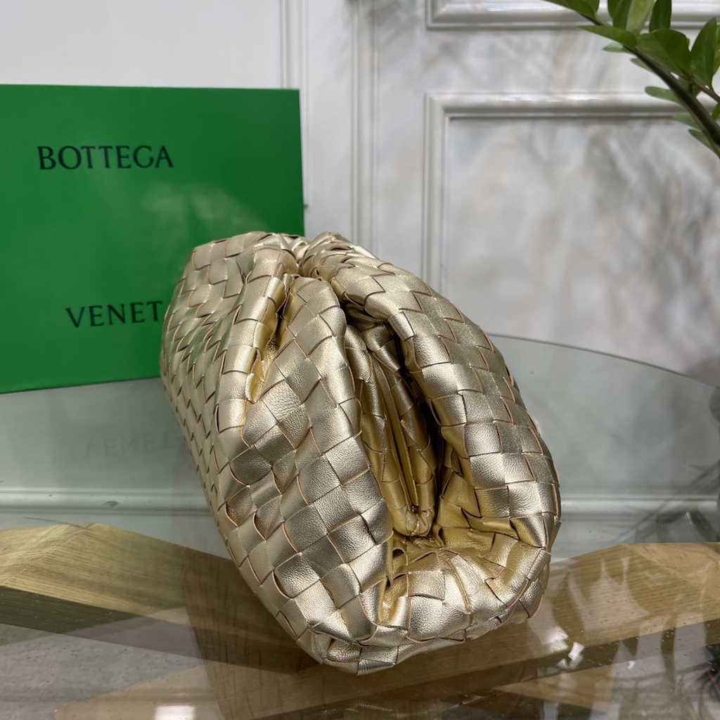 Bottega Veneta Teen Pouch 576175 Gold