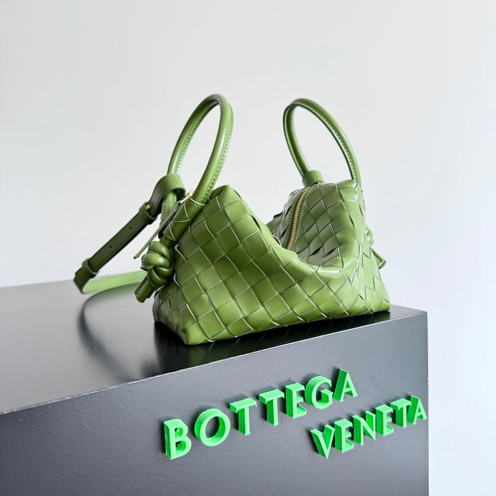 Bottega Veneta Top Handle Loop Bag 796615 in Green Leather
