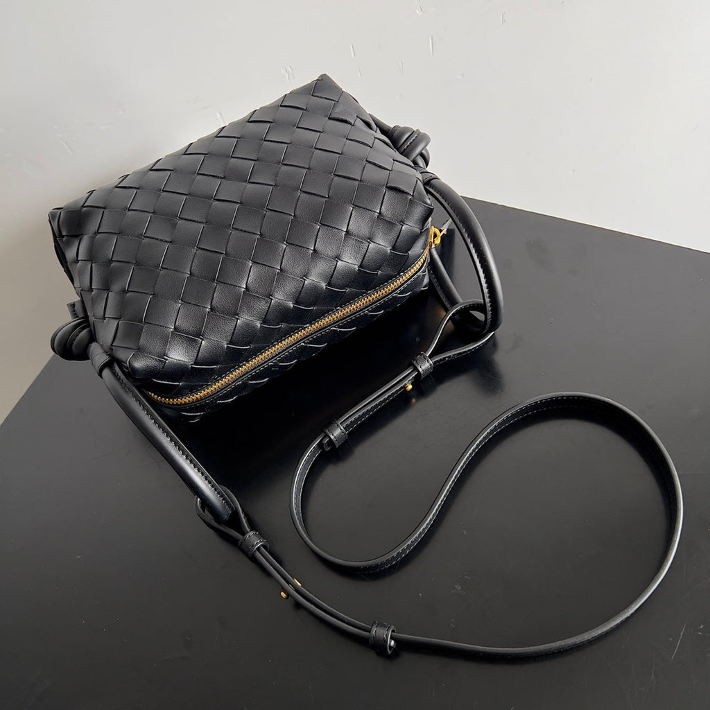 Bottega Veneta Top Handle Loop Bag 796615 in Black
