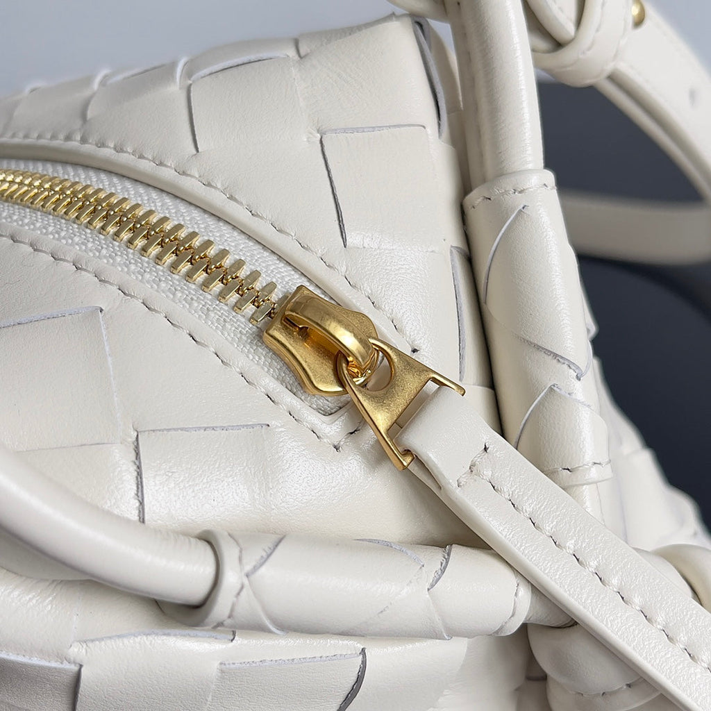Bottega Veneta Top Handle Loop Bag 796615 in Beige