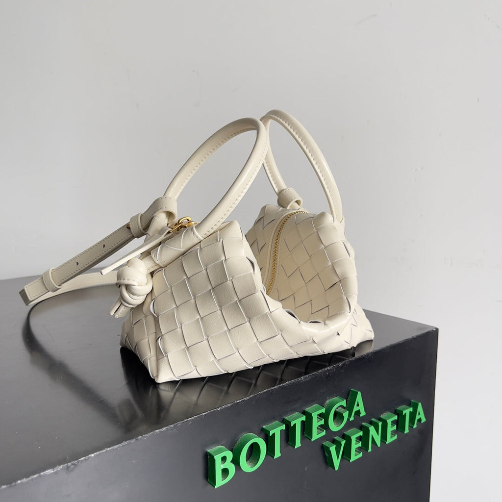 Bottega Veneta Top Handle Loop Bag 796615 in Beige