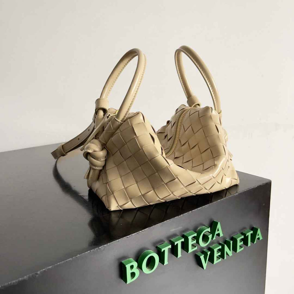 Bottega Veneta Top Handle Loop Bag 796615 in Apricot