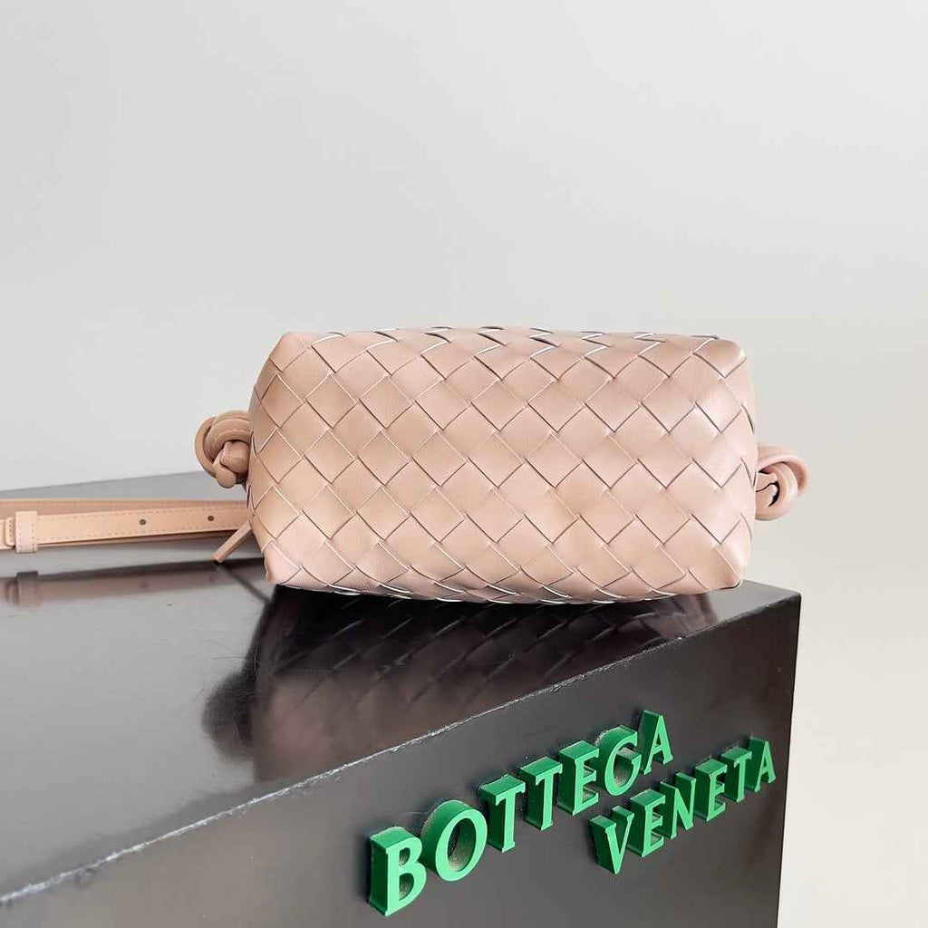 Bottega Veneta Top Handle Loop Bag 796615 in Pink
