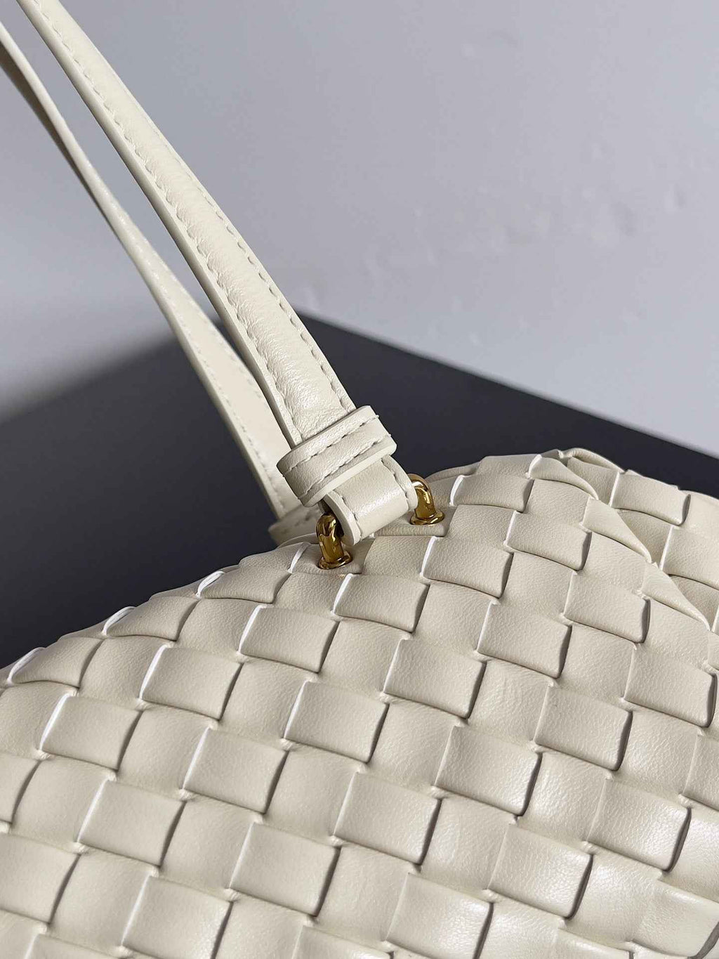 Bottega Veneta Let's go Shoulder Bag 796258 Beige Leather