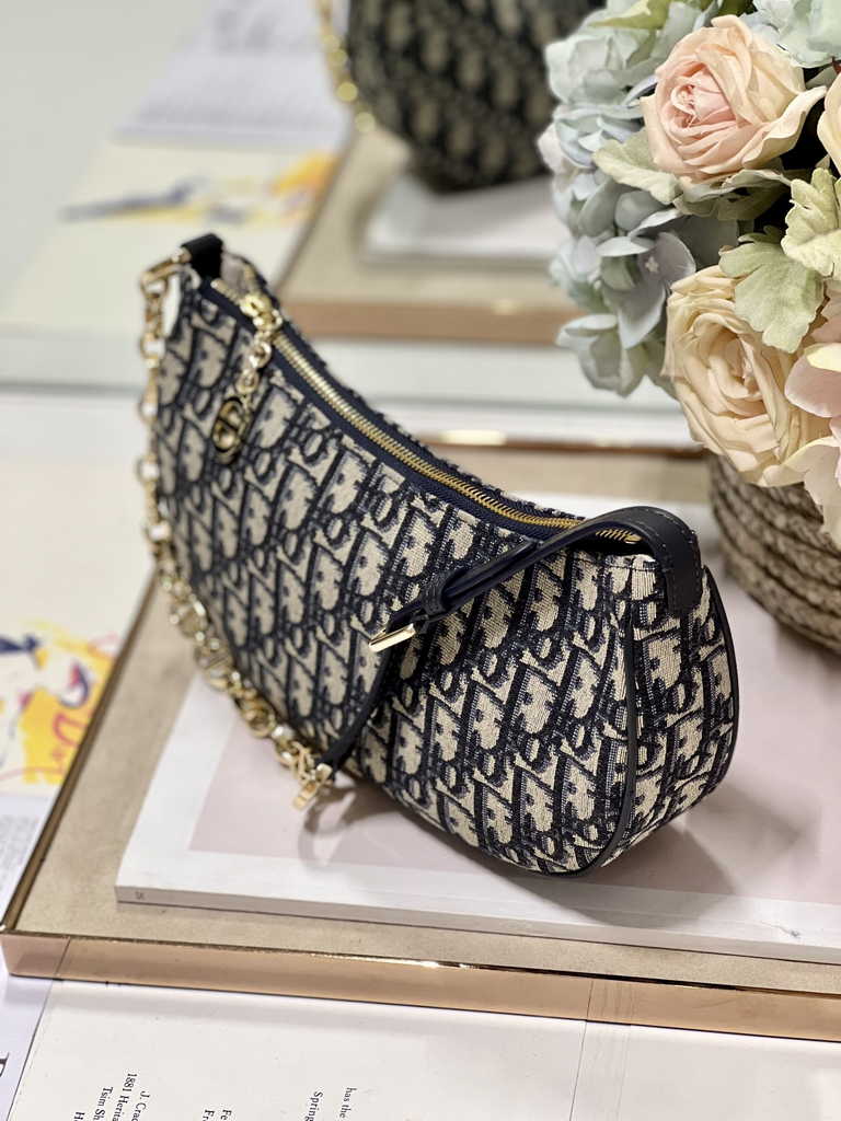 CD Lounge Bag M22626 Blue Dior Oblique Jacquard - Default Title - View 3