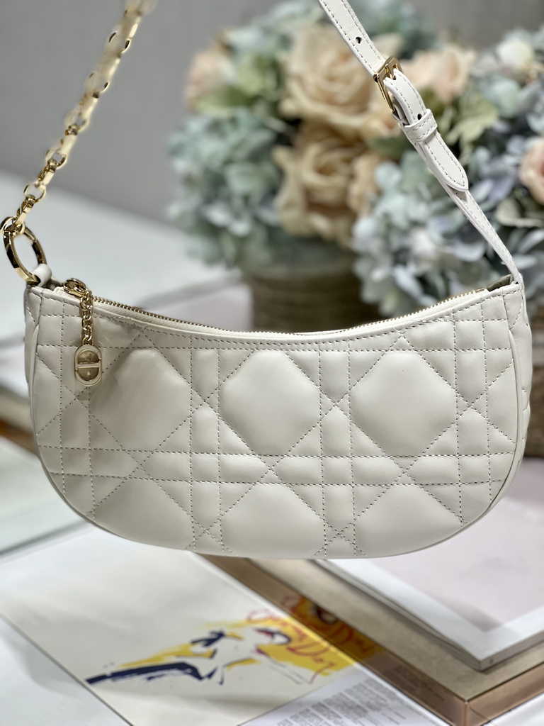 CD Lounge Bag M22626 Latte Supple Macrocannage Lambskin