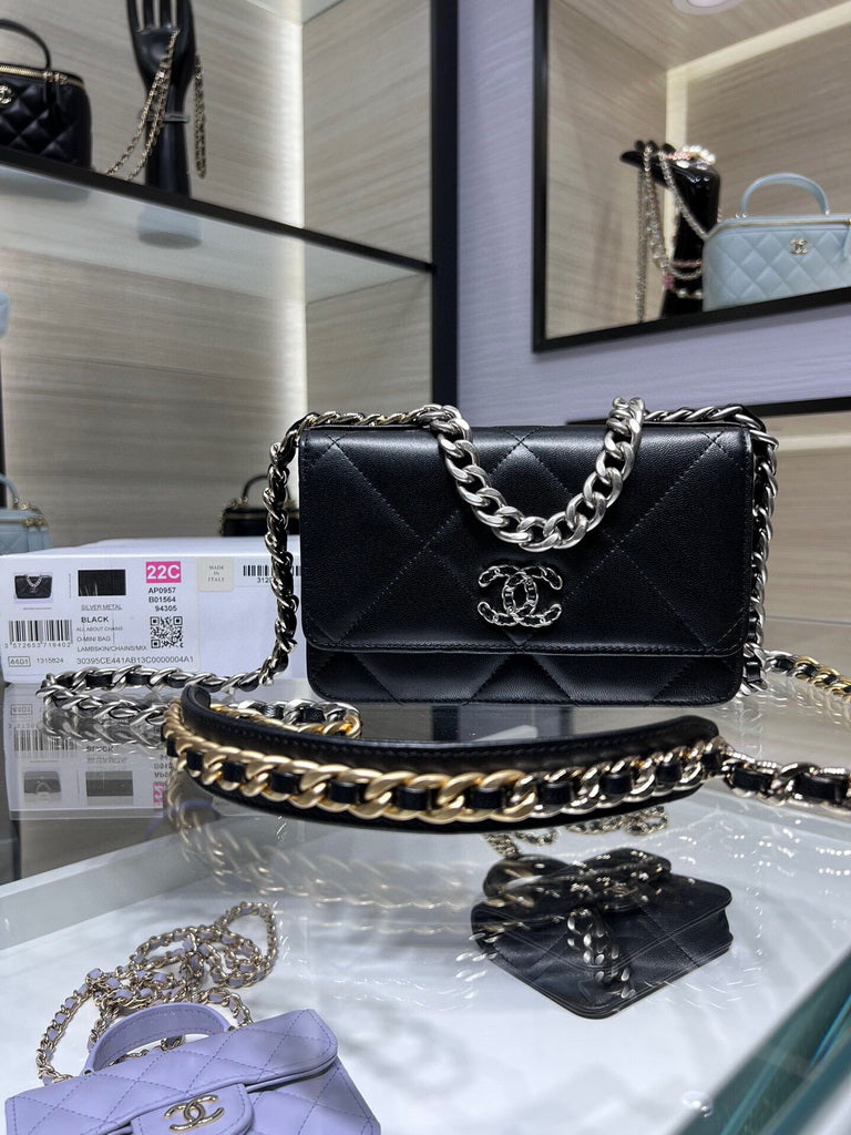 Chanel 19 AP0957 wallet on chain bag Lambskin Black Silver
