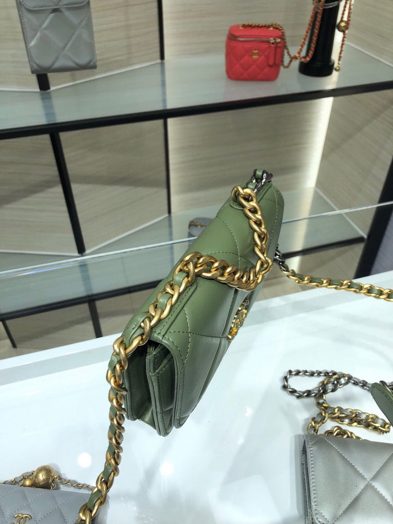Chanel 19 AP0957 wallet on chain bag Lambskin Green Gold