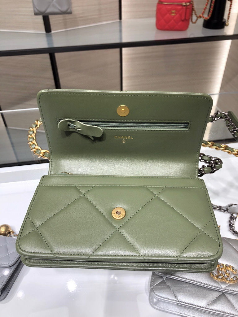 Chanel 19 AP0957 wallet on chain bag Lambskin Green Gold