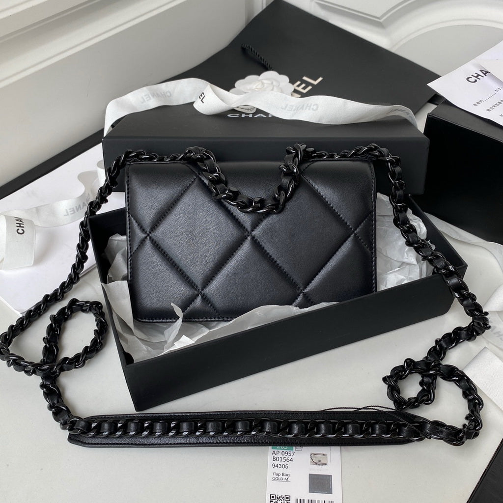 Chanel 19 AP0957 wallet on chain bag Lambskin Black