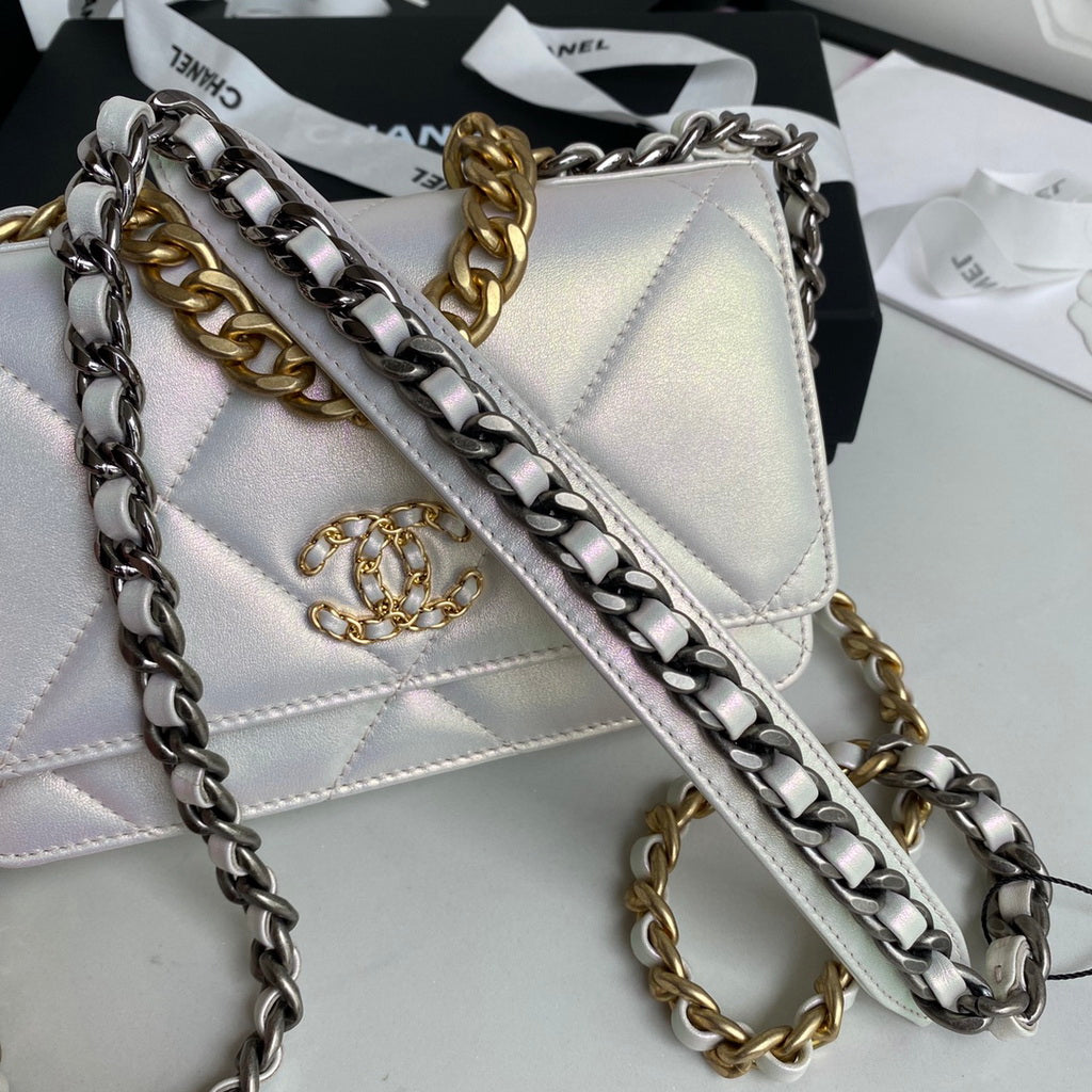 Chanel 19 AP0957 wallet on chain bag Lambskin Silver White