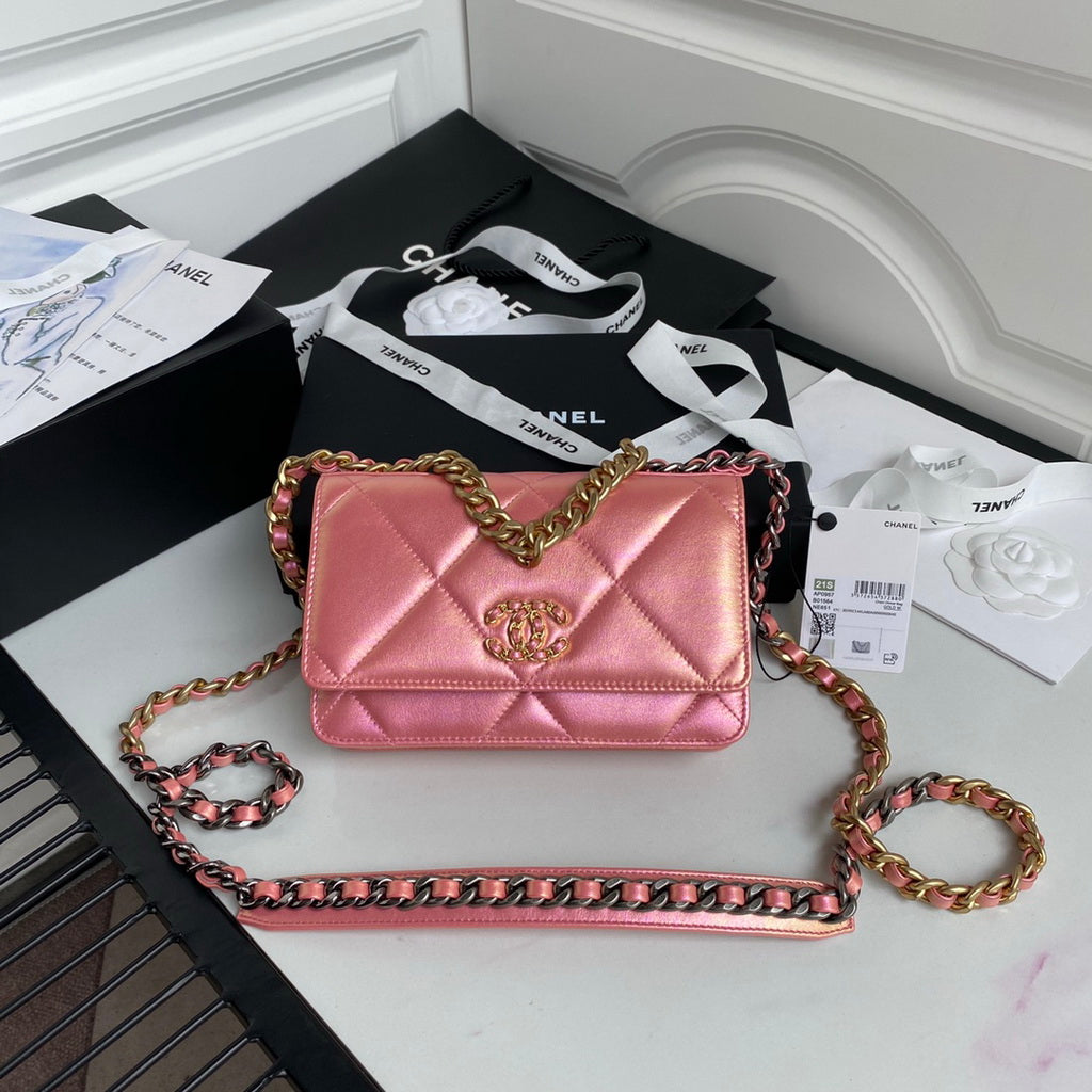 Chanel 19 AP0957 wallet on chain bag Lambskin Pink Gold