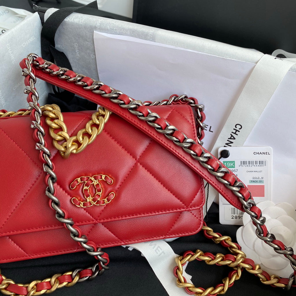 Chanel 19 AP0957 wallet on chain bag Lambskin Dark Red Gold